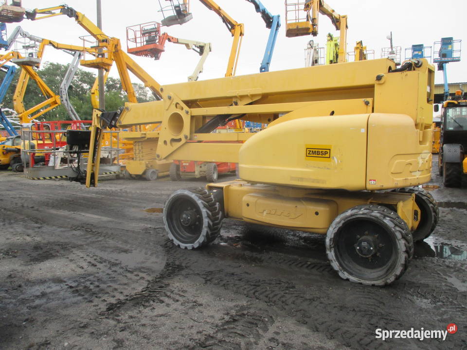 Podnośnik koszowy 28 m Niftylift HR28 HYBRID 4x4 Dźwigi, podnośniki Pleszew
