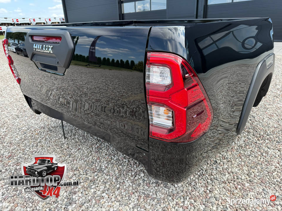 Paka Skrzynia Ładunkowa Toyota Hilux 2015 4 warmińsko-mazurskie Pasłęk