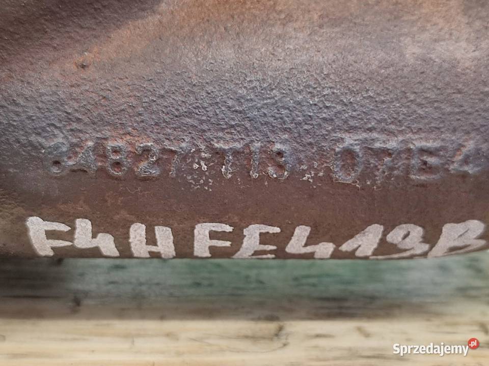Kolektor wydechowy silnika F4HFE413BA DIECI AGRI Pozostałe sprzedam