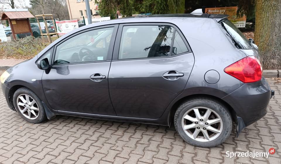Toyota Auris Warszawa