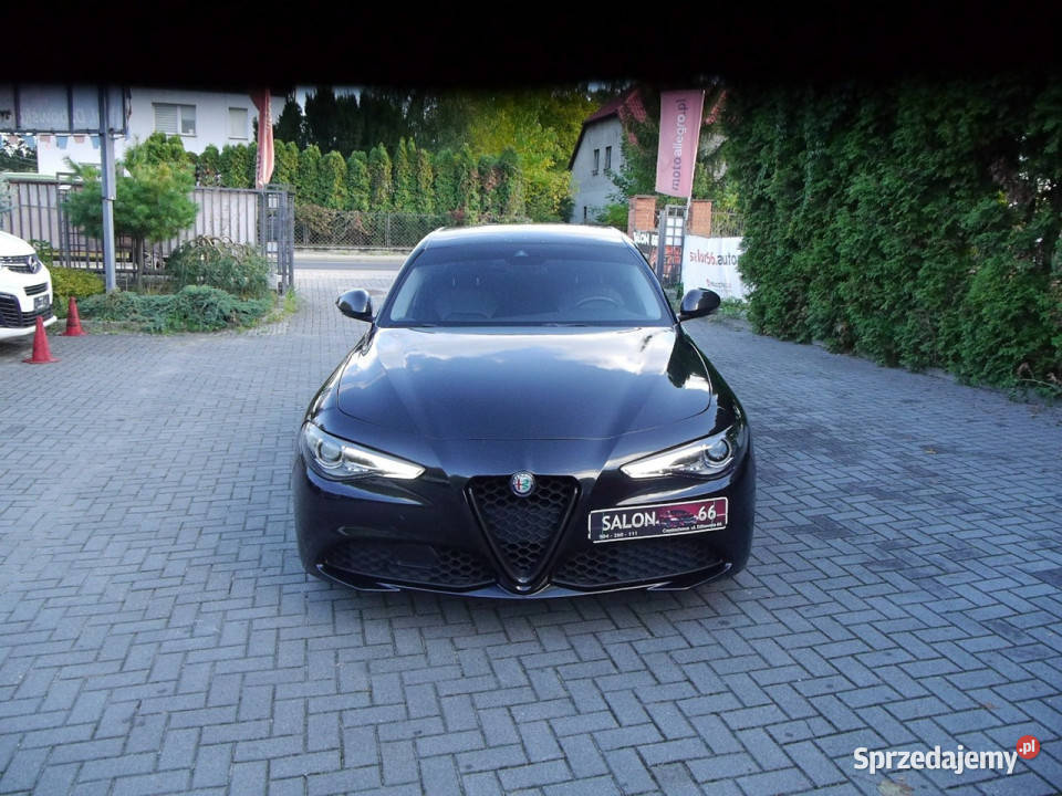 Alfa Romeo Giulia Stan Idealny ledy Navigacja z