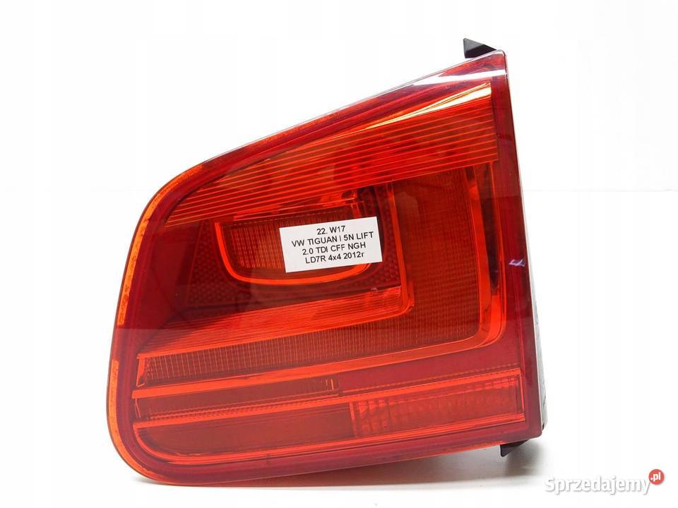 LAMPA PRAWA PRAWY TYŁ TYLNA W KLAPE VW TIGUAN I Motoryzacja sprzedam