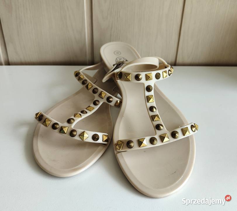 Beżowe sandały 39 sandałki buty płaskie gumowe Szczecin sprzedam