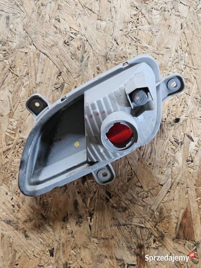 LAMPA PRAWA TYŁ KIA VENGA Warszawa