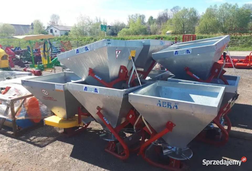ROZSIEWACZ DO NAWOZÓW 400L Włodzisław