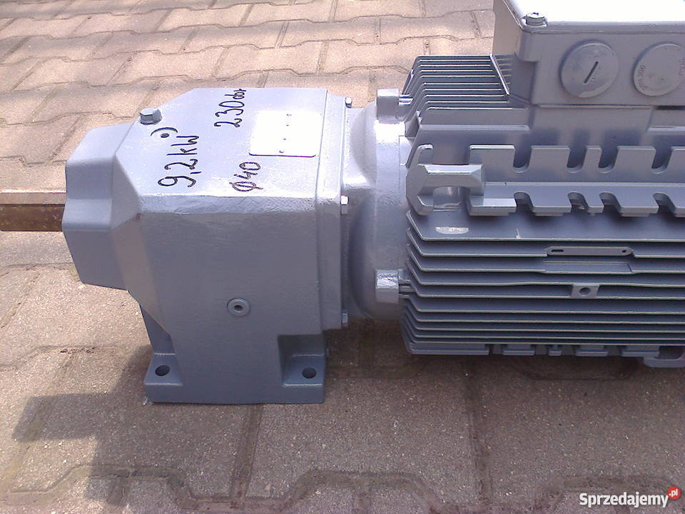 Motoreduktor 037 kW 24 obr 3faz Leszno