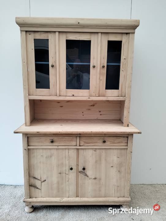 kredens antyczny drewniany sosnowy antik studio Lubrza