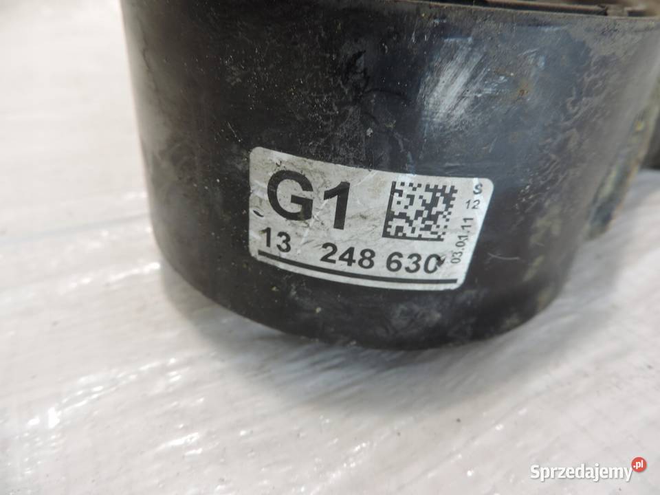 OPEL ASTRA IV J 17 PODUSZKA SILNIKA 13248630 G1 osobowe kujawsko-pomorskie