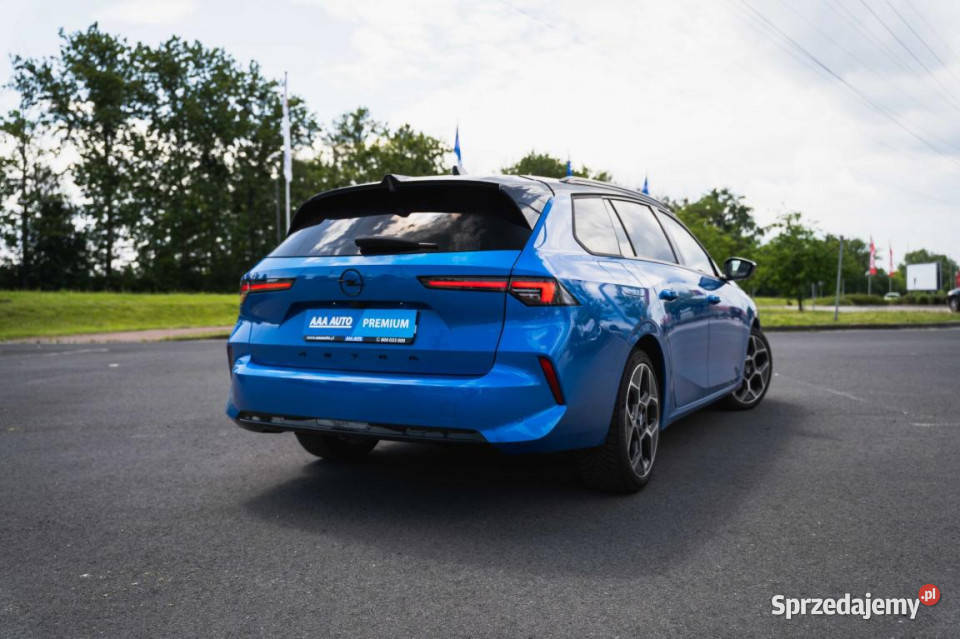 Opel Astra 12 Turbo światła przeciwmgielne