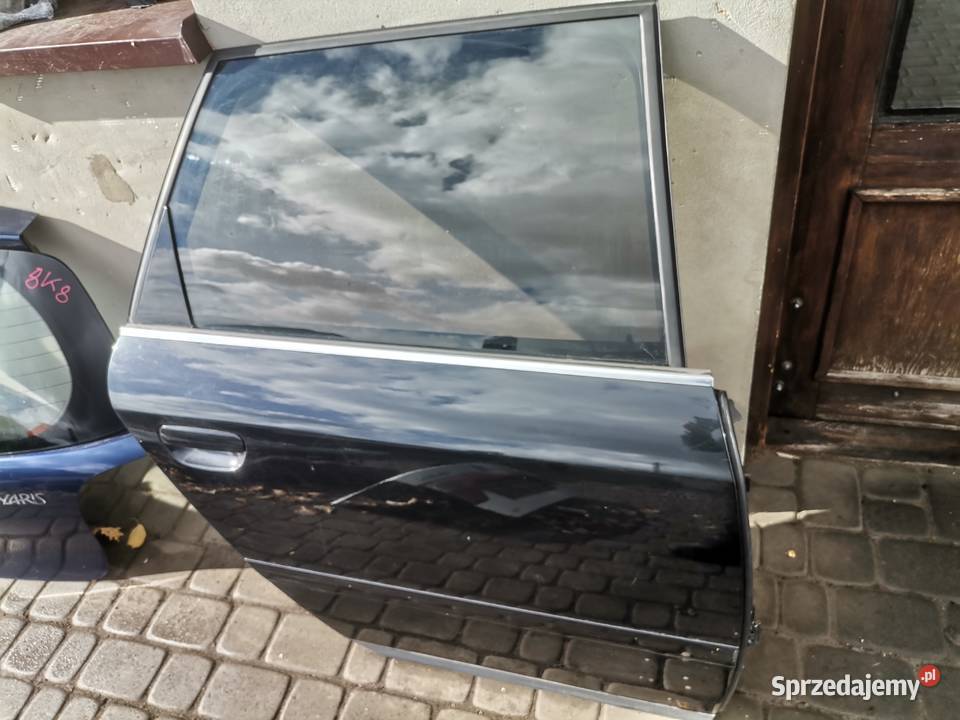 DRZWI PRAWY TYŁ AUDI A6 C5 FL KOMBI LZ9W Nowy Sącz