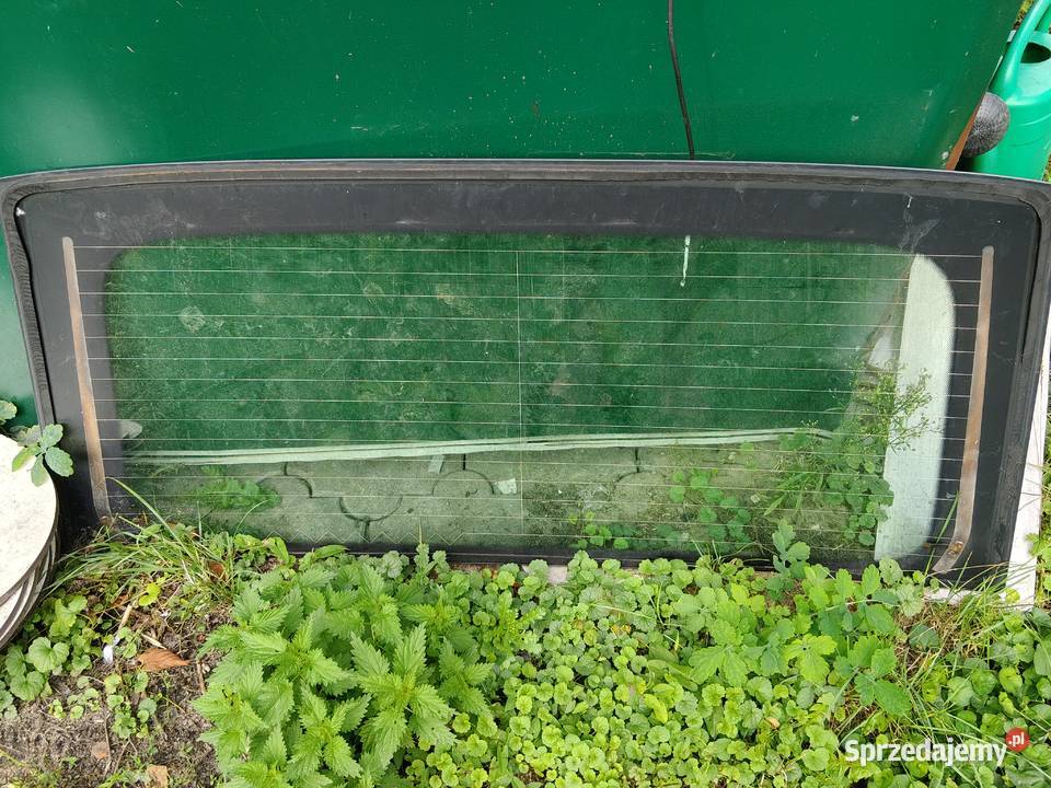 Tylna szyba mercedes Vaneo v414