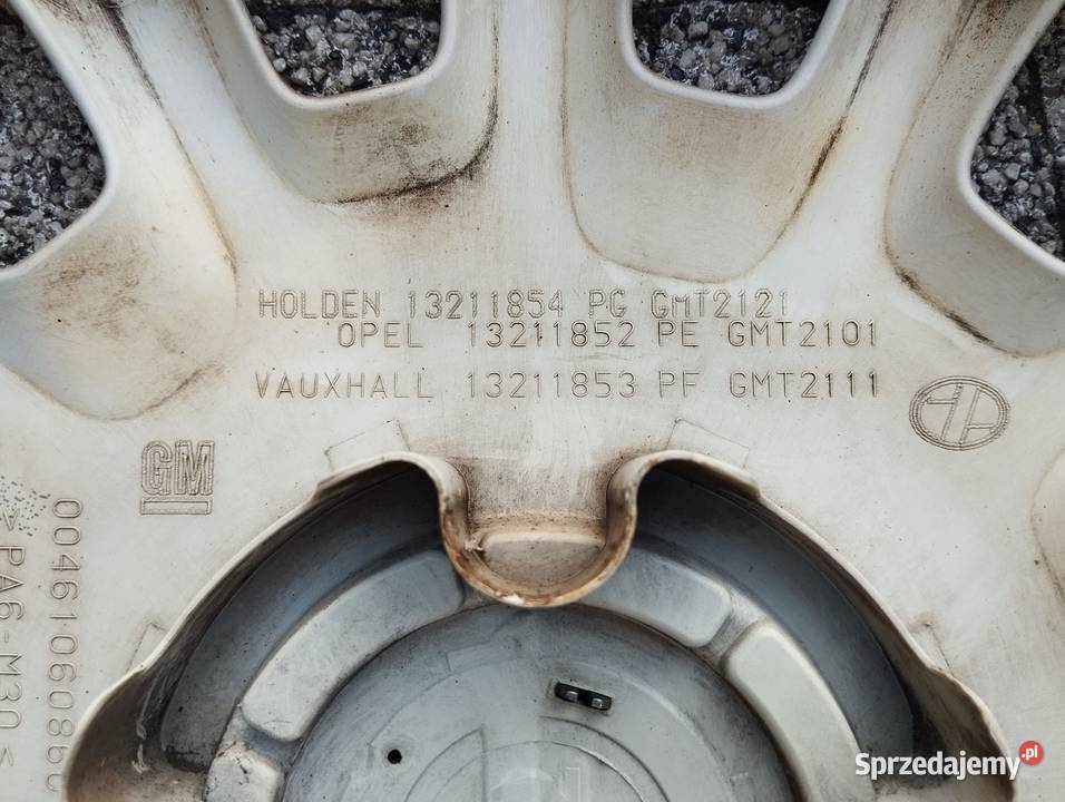 Kołpak Opel 14 Corsa D 13211852PE sztukę Kamieniec