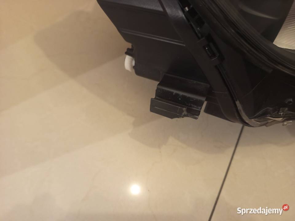 Reflektor prawy Merc a klasa orginalny w176 Rzeszów