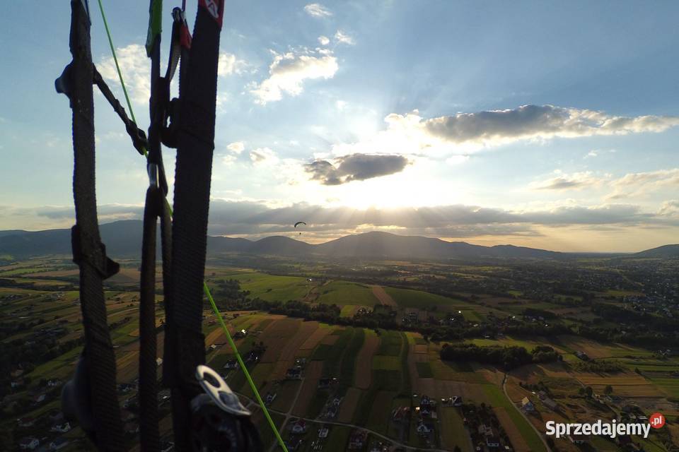Lot paralotnią w tandemie idealny na każdą Lipowa
