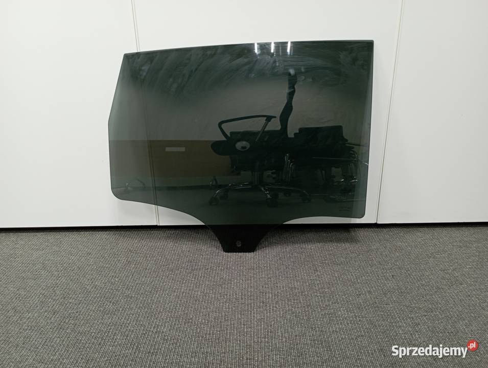 MERCEDES KLASAB W247 SZYBA DRZWI PRAWY TYŁ Boczne (drzwi) Wrocław sprzedam