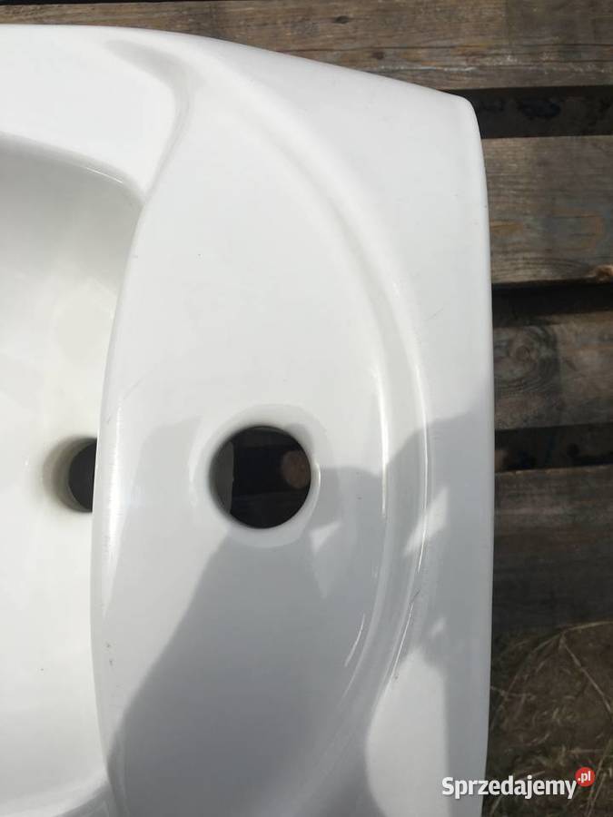 Bidet wiszący isdo r3702 60x41 firmy IDEAL Pruszków sprzedam