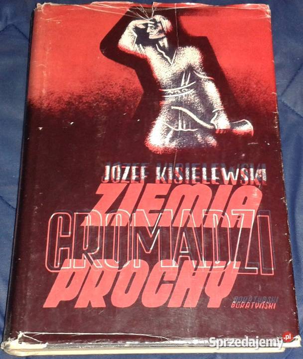 Ziemia gromadzi prochy Józef Kisielewski