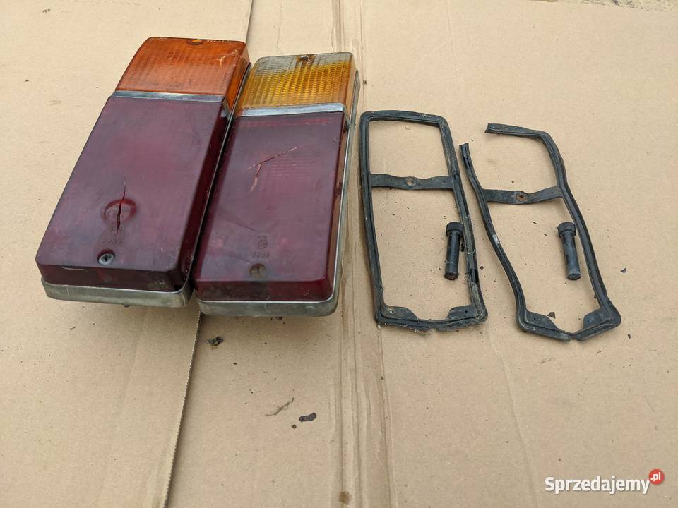 Fiat 125p Kombi lampy tył osobowe Stalowa Wola