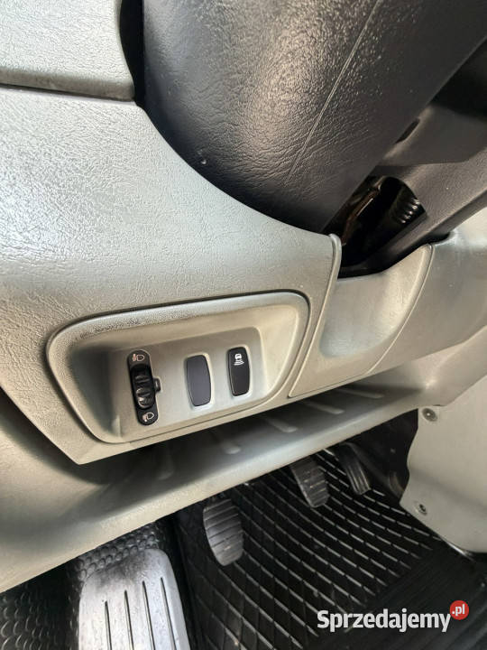 Opel Vivaro 20 benzyna 115 9 osobowy klima I ESP śląskie Łodygowice