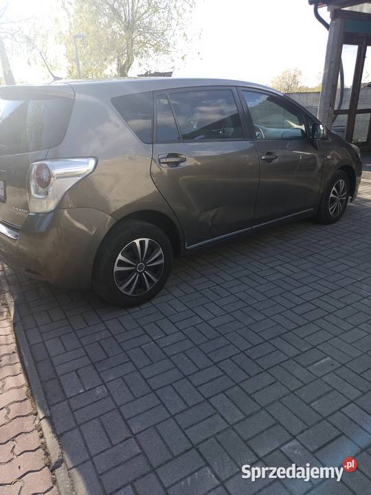 Sprzedam samochód Toyota Verso Mójcza