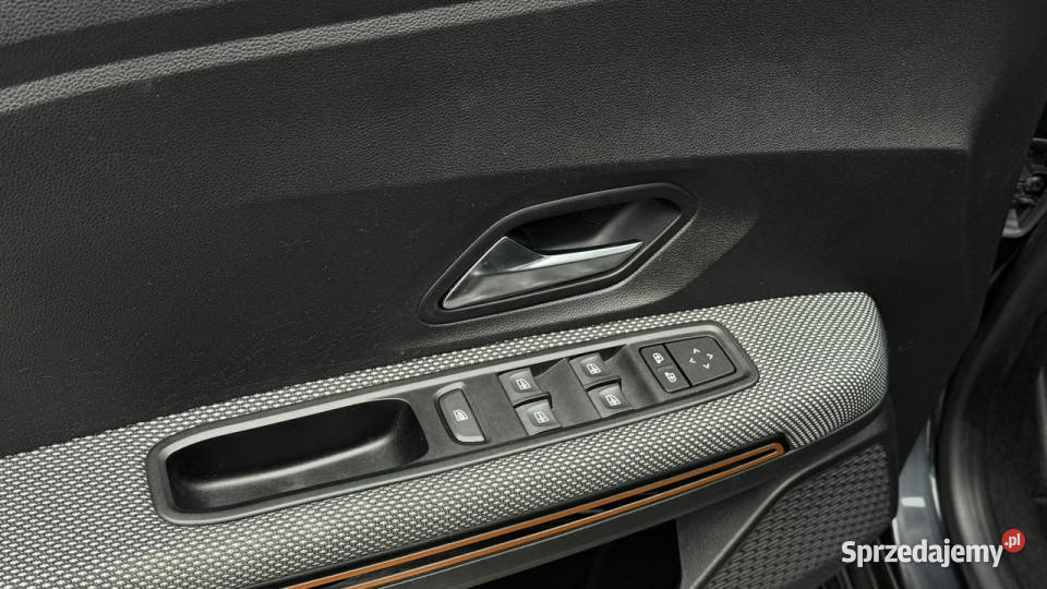 Dacia Sandero Stepway 10 TCe 100 LPG fabryczna wielofunkcyjna kierownica pomorskie