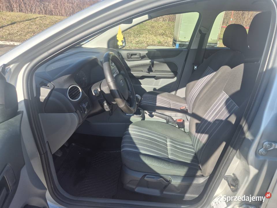 Ford Focus Mk2 LIFT 16 TDCI90 Salon Bez Bujaków