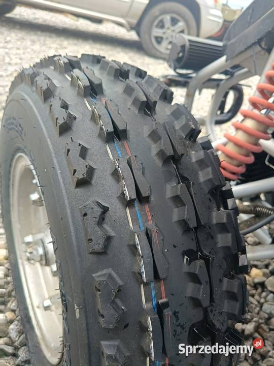 Suzuki extreme 300 zarejestrowany czterosuwowy
