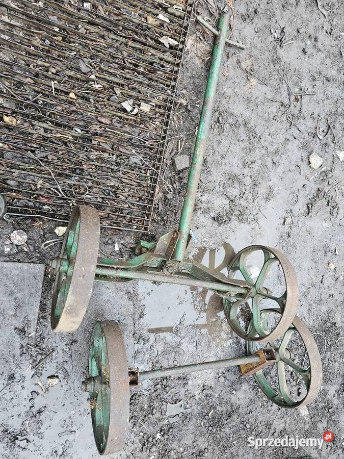 Oś osie Młocarni MS1 Koła żeliwne Drzewica sprzedam