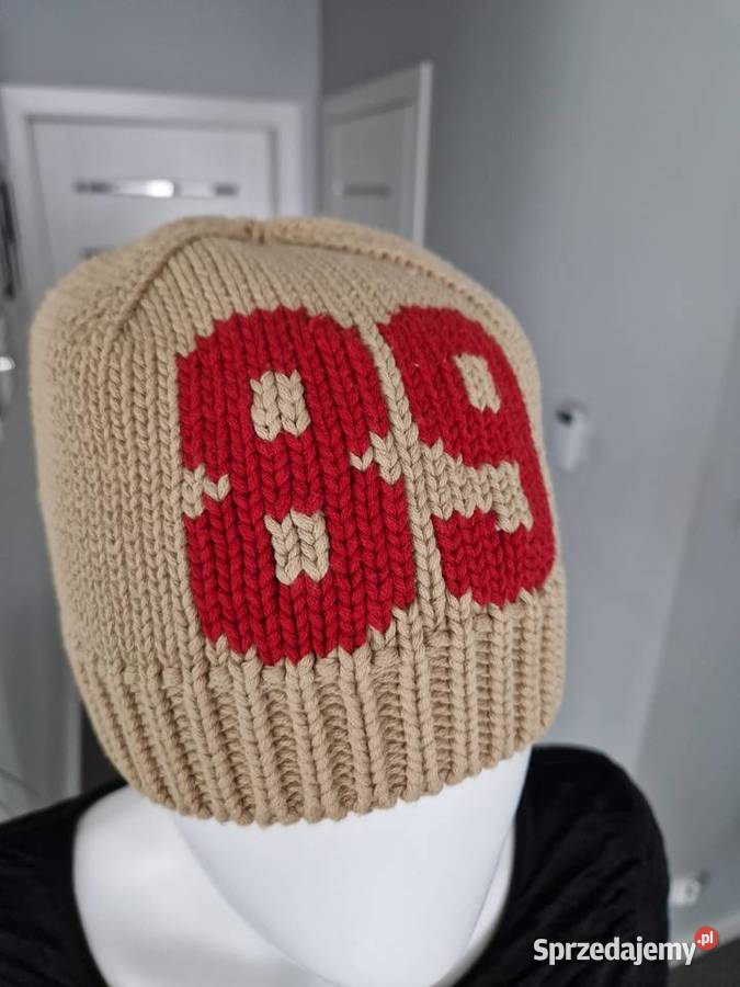 Czapka w kolorze beżowym unisex Nowogard