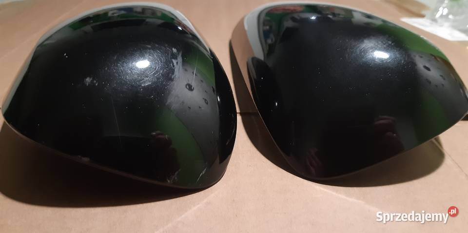 Obudowy lusterek lewa prawa Toyota yaris II 2009 łódzkie Łódź