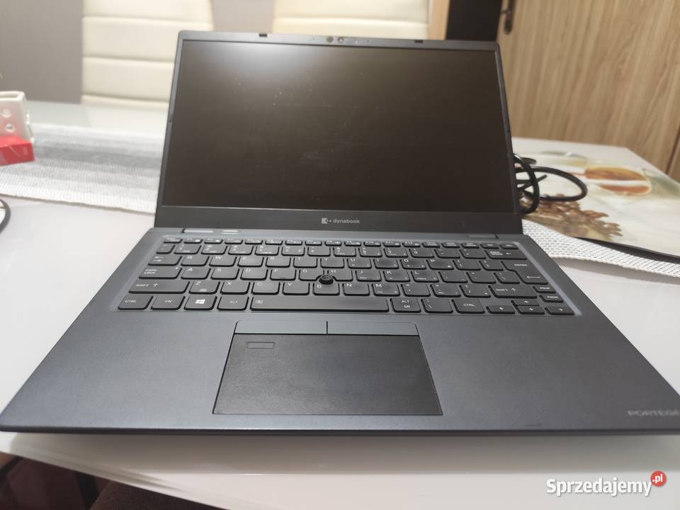 Laptop Toshiba Dynabook Ultra Szybki i5 8 rdzeni Toshiba Śmigiel
