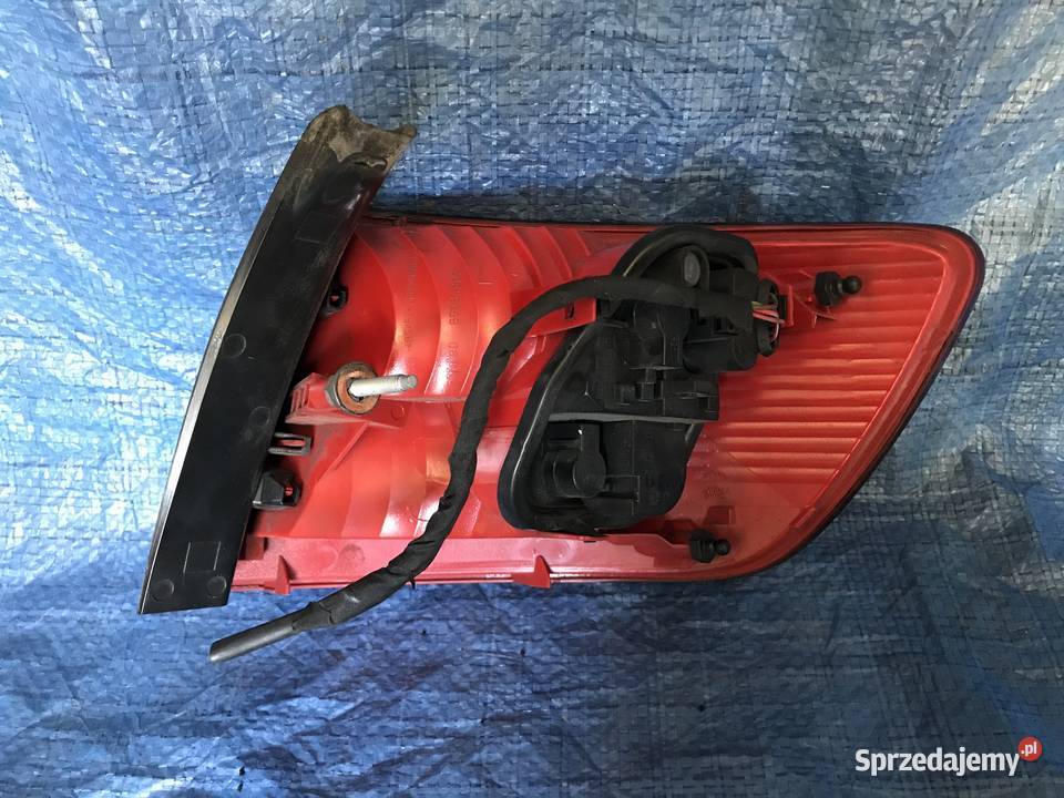 A6 C6 KOMBI LAMPA Lewa Prawa Tył Tylna W Błotnik Bolesławiec