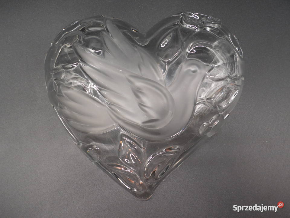 Kryształowa paterka w kształcie serca Antyki, Sztuka, Kolekcje wielkopolskie Raszków
