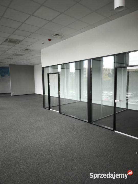 Przestronne biuro 18467 m gotowe do wejścia Katowice