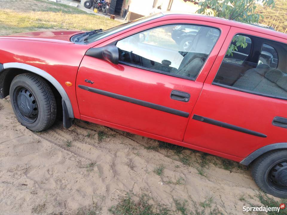 Opel Corsa B 12 LPG 1198cm3 łódzkie Wieluń