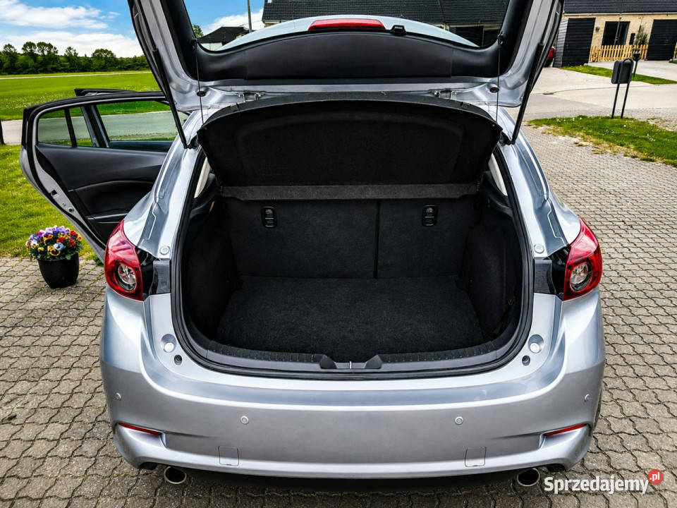 Mazda 3 III 2013 Rok produkcji 2017 Sadlno