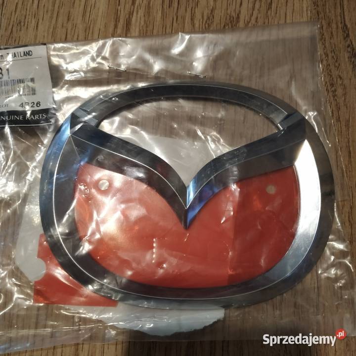 NOWY emblemat klapa tył mazda TD1151731 osobowe Olsztyn