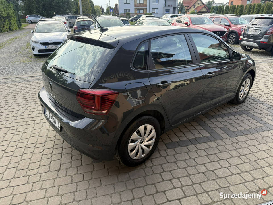Volkswagen Polo 10 TSI 95 Klimatyzacja CarPlay wspomaganie kierownicy Orzech