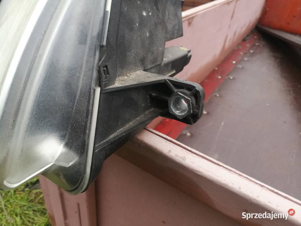 Lampa passat b6 prawy przód 0510r Części samochodowe kujawsko-pomorskie Nowe sprzedam