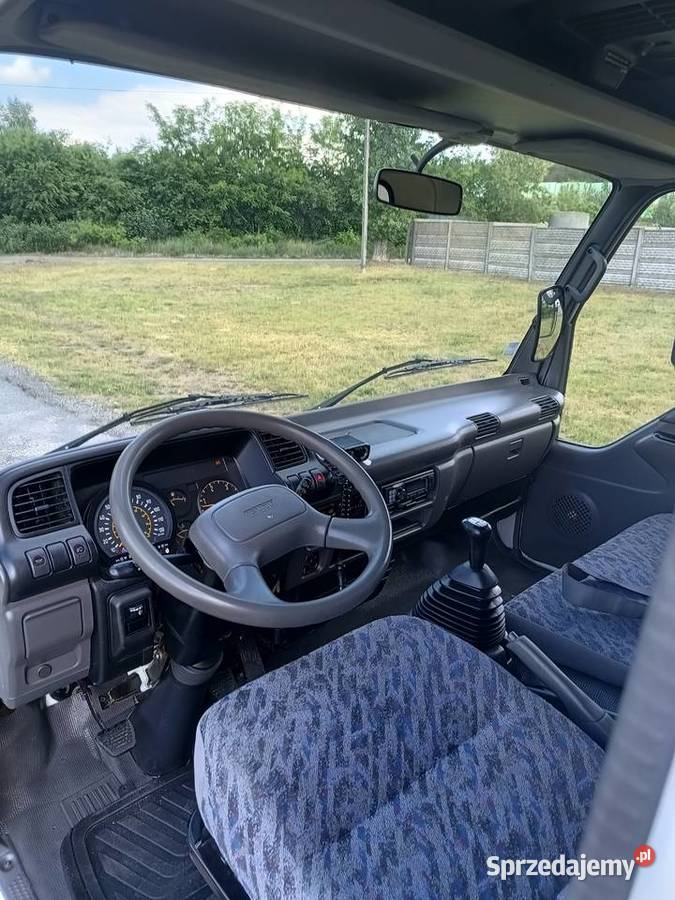 Isuzu NPR 30TDI przebieg 151000