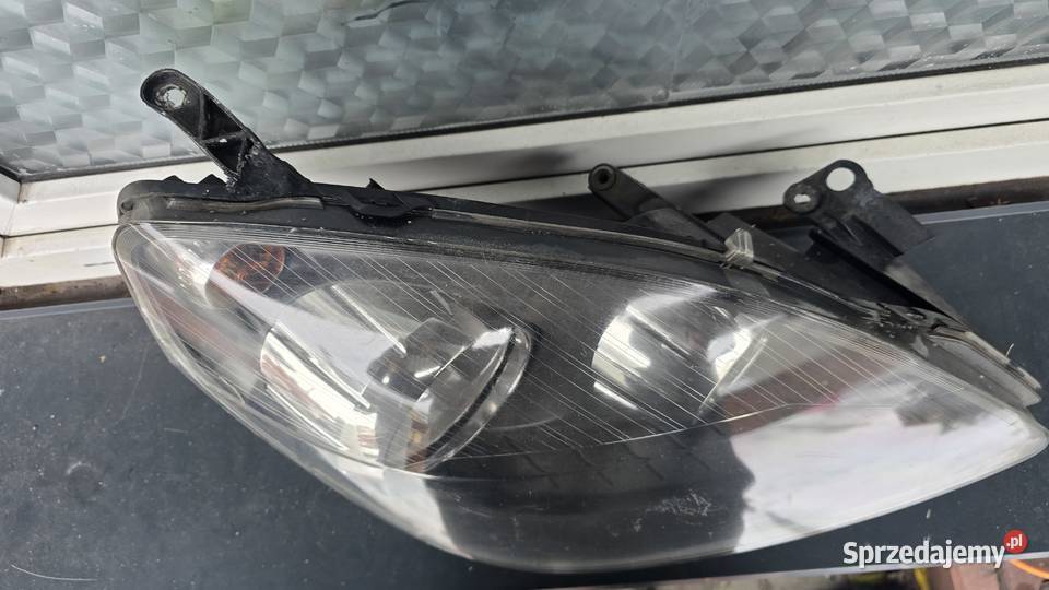 Lampa prawy przód do opla zafiry B 2006 śląskie Sosnowiec