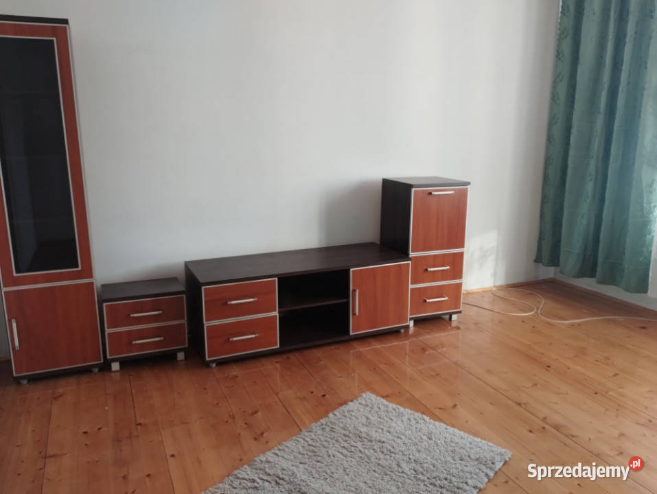 Wynajmę dom jednorodzinny 1 piętro Bełchów