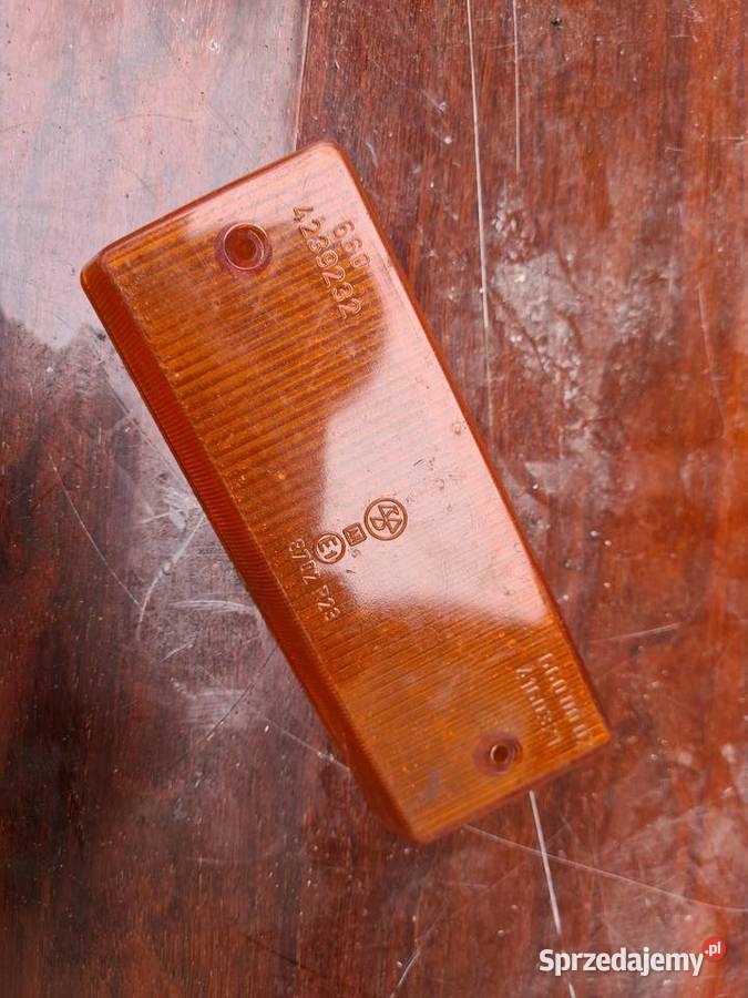 Klosz lampy cofania Fiat 125p pomaranczowy osobowe wielkopolskie Poznań sprzedam