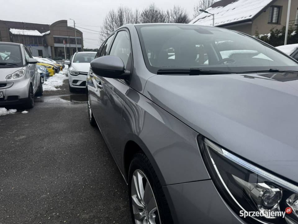 Peugeot 308 SW RatyZamiana Gwarancja niski 4/5 Peugeot
