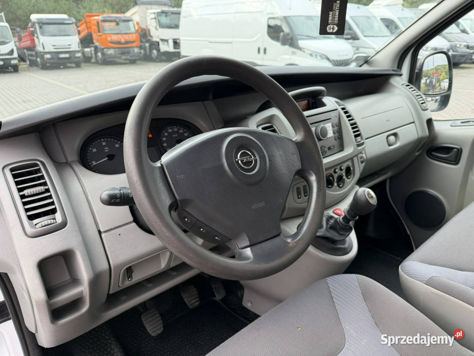 Opel Vivaro 20 115 L1H1 Furgon Blaszak Opel sprzedam