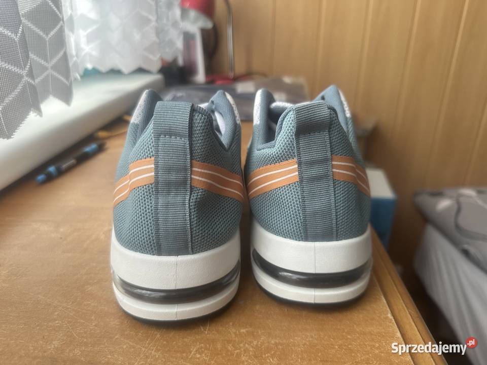 Męskie buty sportowe rozmiar 43 sprzedam