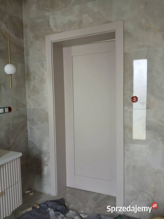 Drzwi BEZPRZYLGOWE na ramie drewnianej KASZMIR łódzkie