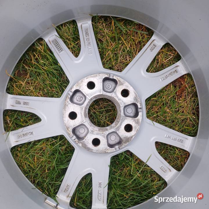 Alufelgi 17 Rozstaw śrub 5x112 Pilzno sprzedam