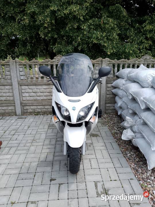 Sprzedam Piaggio Xevo 125 2015 warmińsko-mazurskie Białuty