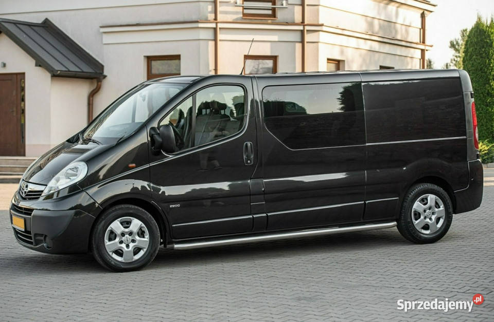 Opel Vivaro 25CDTI 145 6os Opłacony Dubel Kabina nieuszkodzony mazowieckie Zwoleń